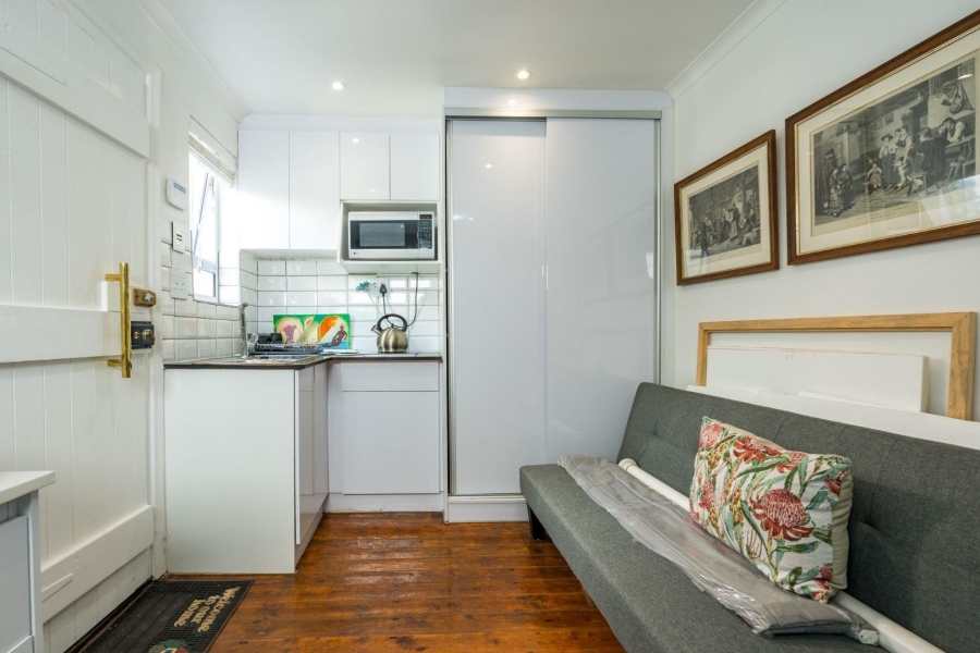 To Let 3 Bedroom Property for Rent in Fresnaye Western Cape